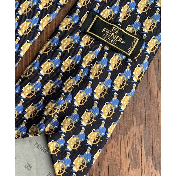 FENDI Mens 100‎ % Silk Tie Nautical Sailor Boat Wheel Yacht Suit Summer Cruise - Picture 1 of 5